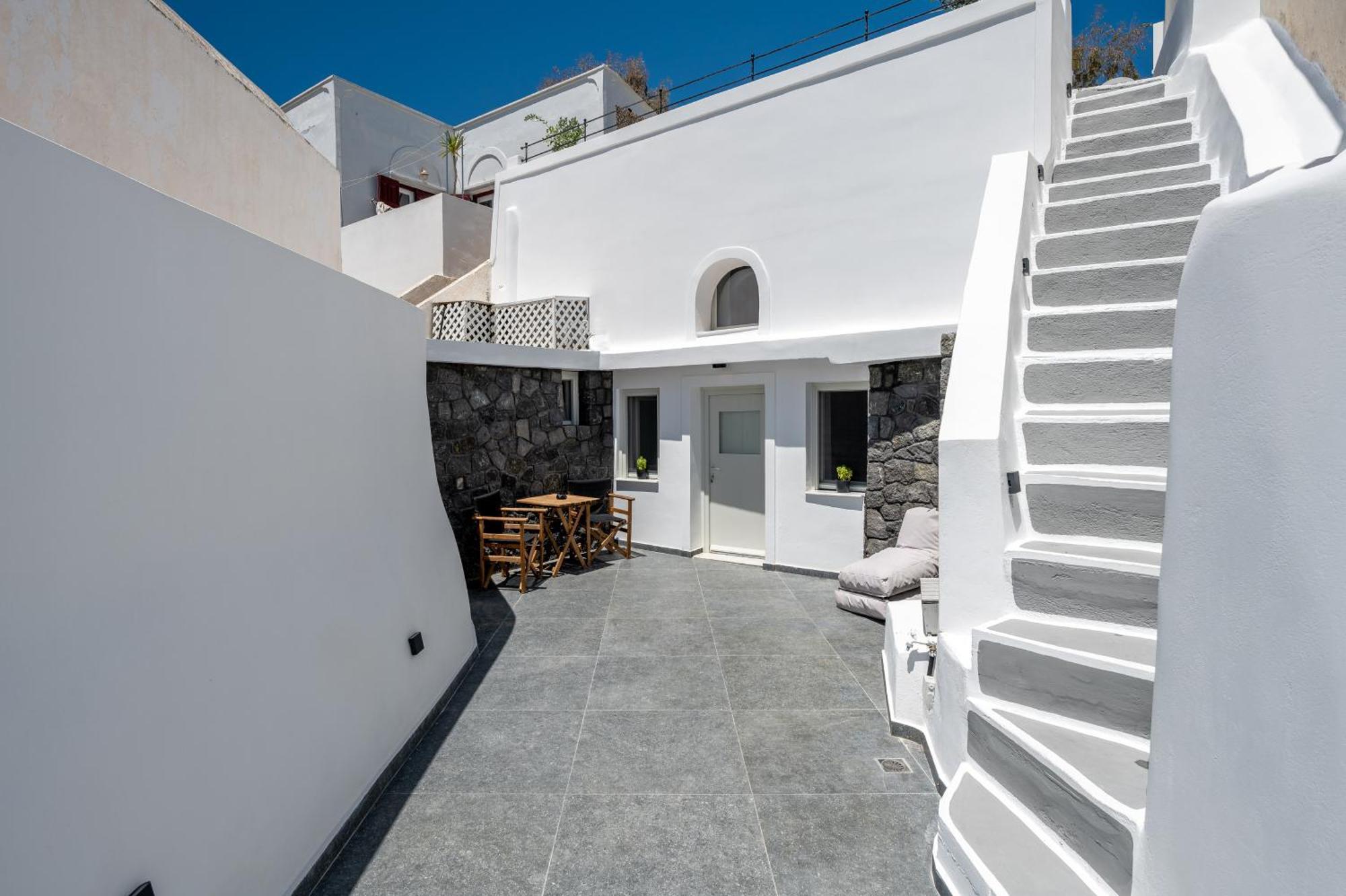 Angeleve Villa With Private Jacuzzi Тира Экстерьер фото